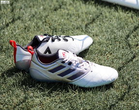 足球鞋（足球鞋，设计、功能与重要性）